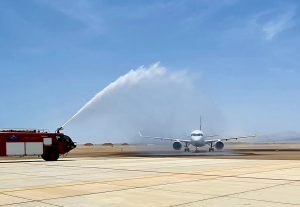 استقبل مطار برنيس الدولى أول طائرة تابعة لشركة مصر للطيران وعلى متنها